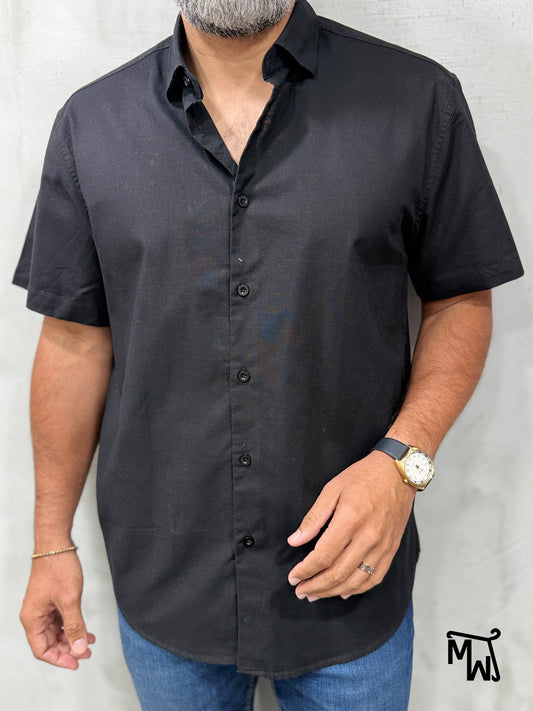 Camisa Manga Corta Hilo- “Solid Black” (Normal Fit)