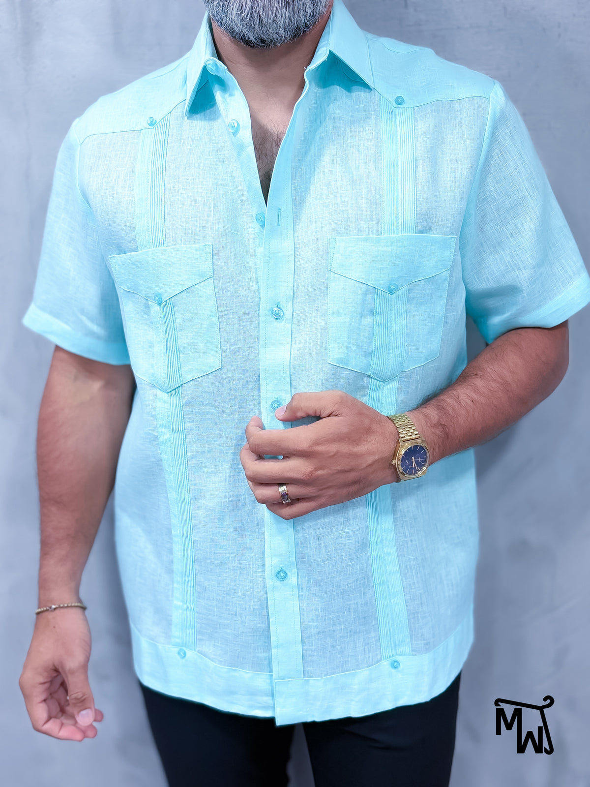 Guayabera Manga Corta, color turquesa, corte normal fit, de Addict